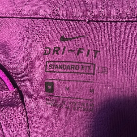 Nike Dri Fit Purple V Neck Collar Standard Fit M - Picture 5 of 6